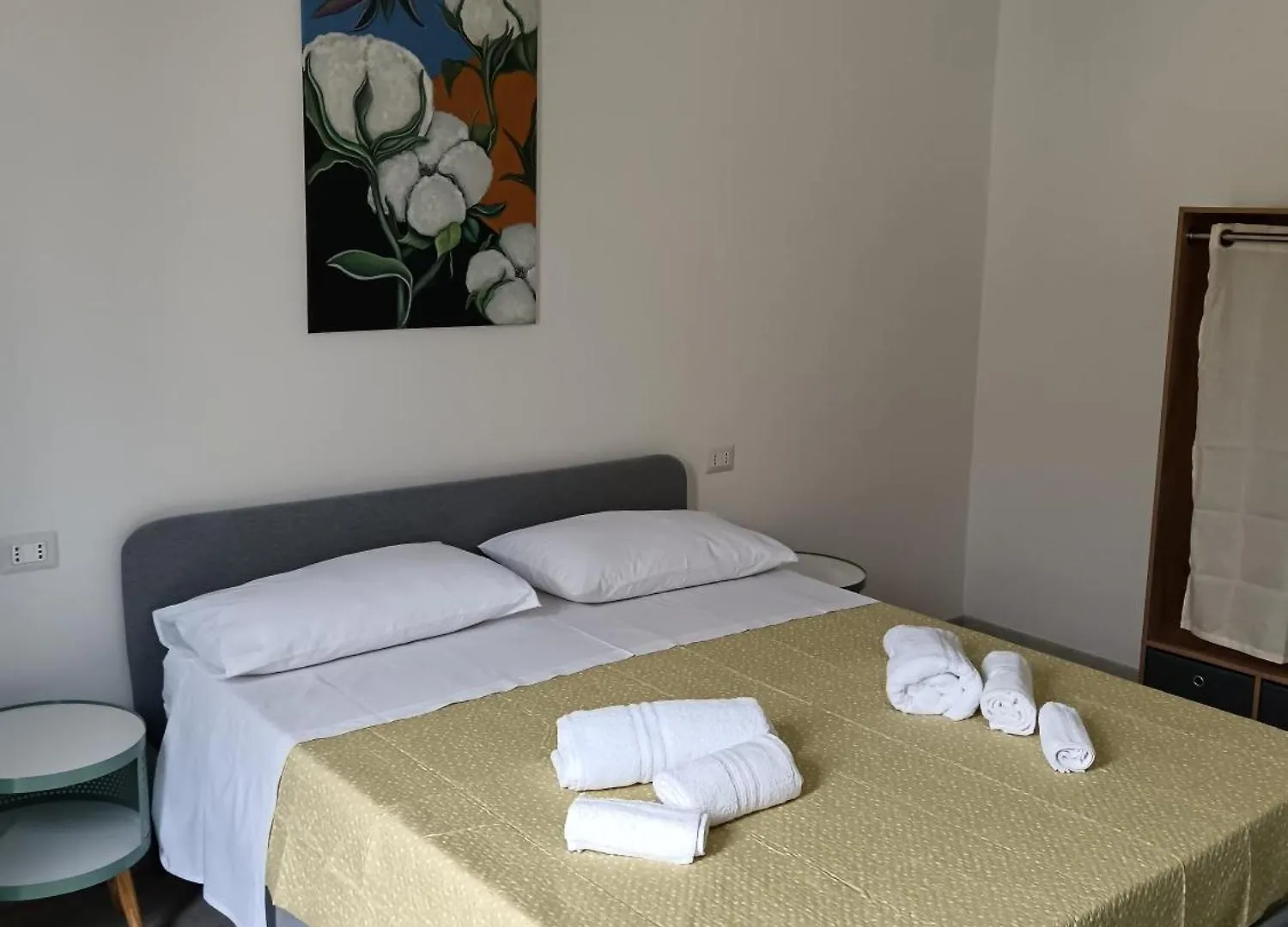 アパート カターニアA Casuzza Al Centro,Con Terrazzino Privatoアパートメント