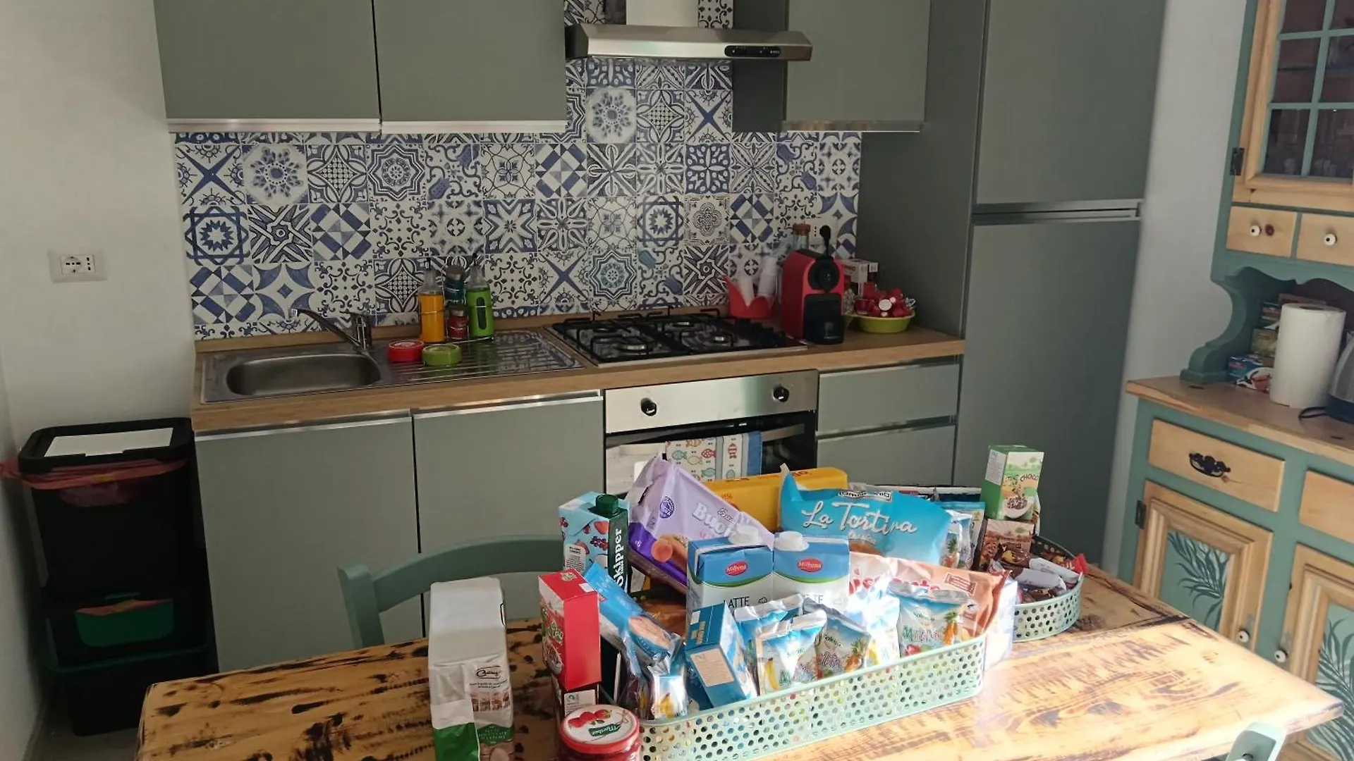 アパート カターニアA Casuzza Al Centro,Con Terrazzino Privatoアパートメント イタリア